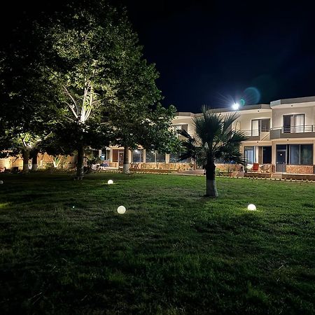 Orb Inn Саранда Экстерьер фото